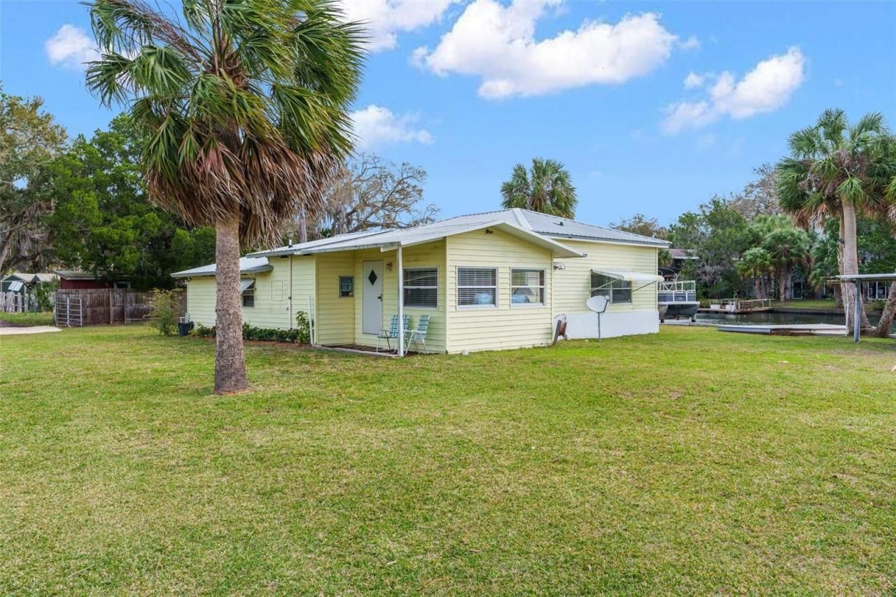 8064 Marys Fish Camp Road, Weeki Wachee, FL 34607 Photo