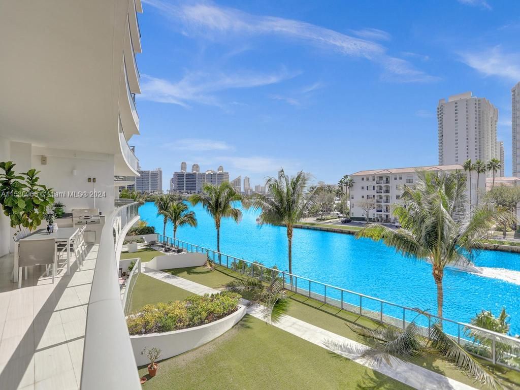 3250 NE 188th St, Unit 207, Aventura, FL 33180 Photo