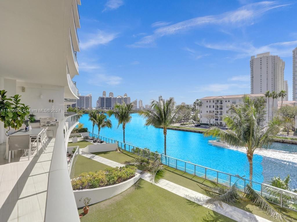 3250 NE 188th St, Unit 207, Aventura, FL 33180 Photo