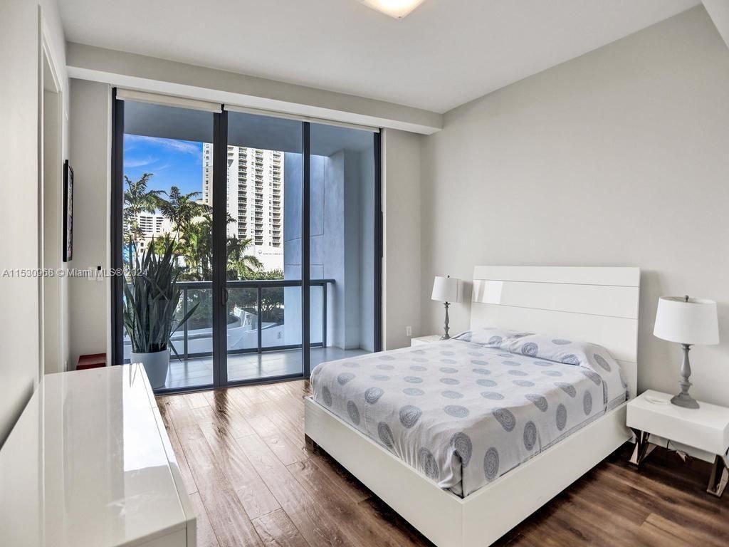 3250 NE 188th St, Unit 207, Aventura, FL 33180 Photo