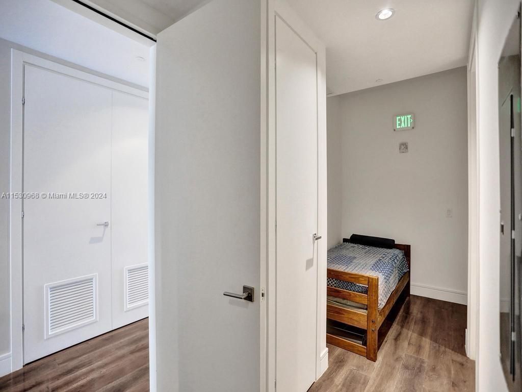 3250 NE 188th St, Unit 207, Aventura, FL 33180 Photo