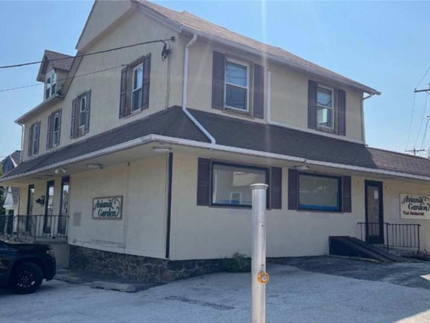 230 232 W Wayne Avenue, Wayne, PA 19087 Main Photo