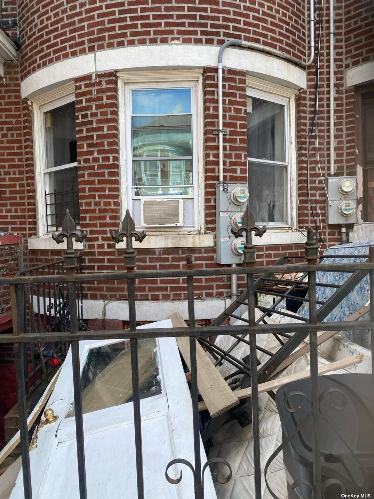 87-84 160th Street, Jamaica, NY 11432 Main Photo