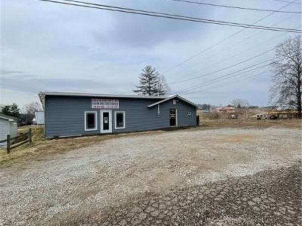 25840 Meadow Lane, Coolville, OH 45723