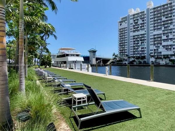 2670 E Sunrise Blvd, Unit 309, Fort Lauderdale, FL 33304