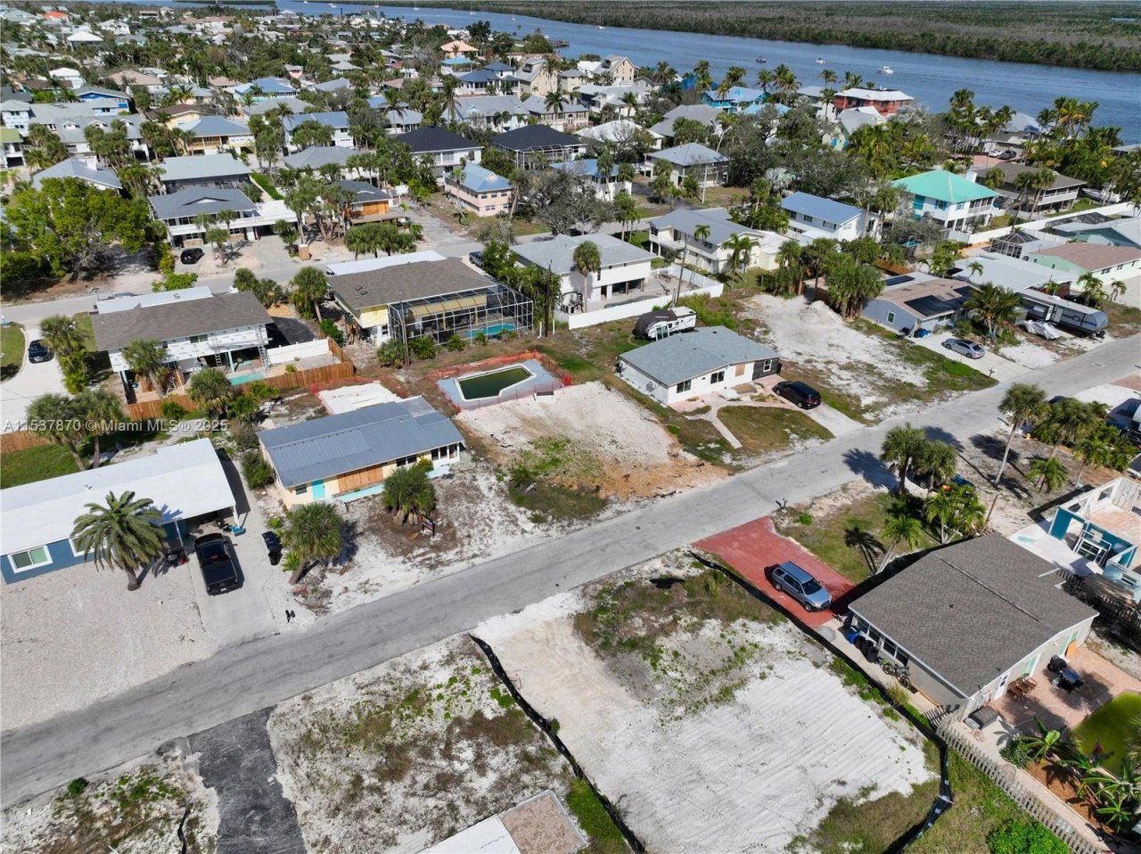 161 Hibiscus Dr, Fort Myers, FL 33931 Photo