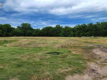 1906 S 6th Street, Beatrice, NE 68310