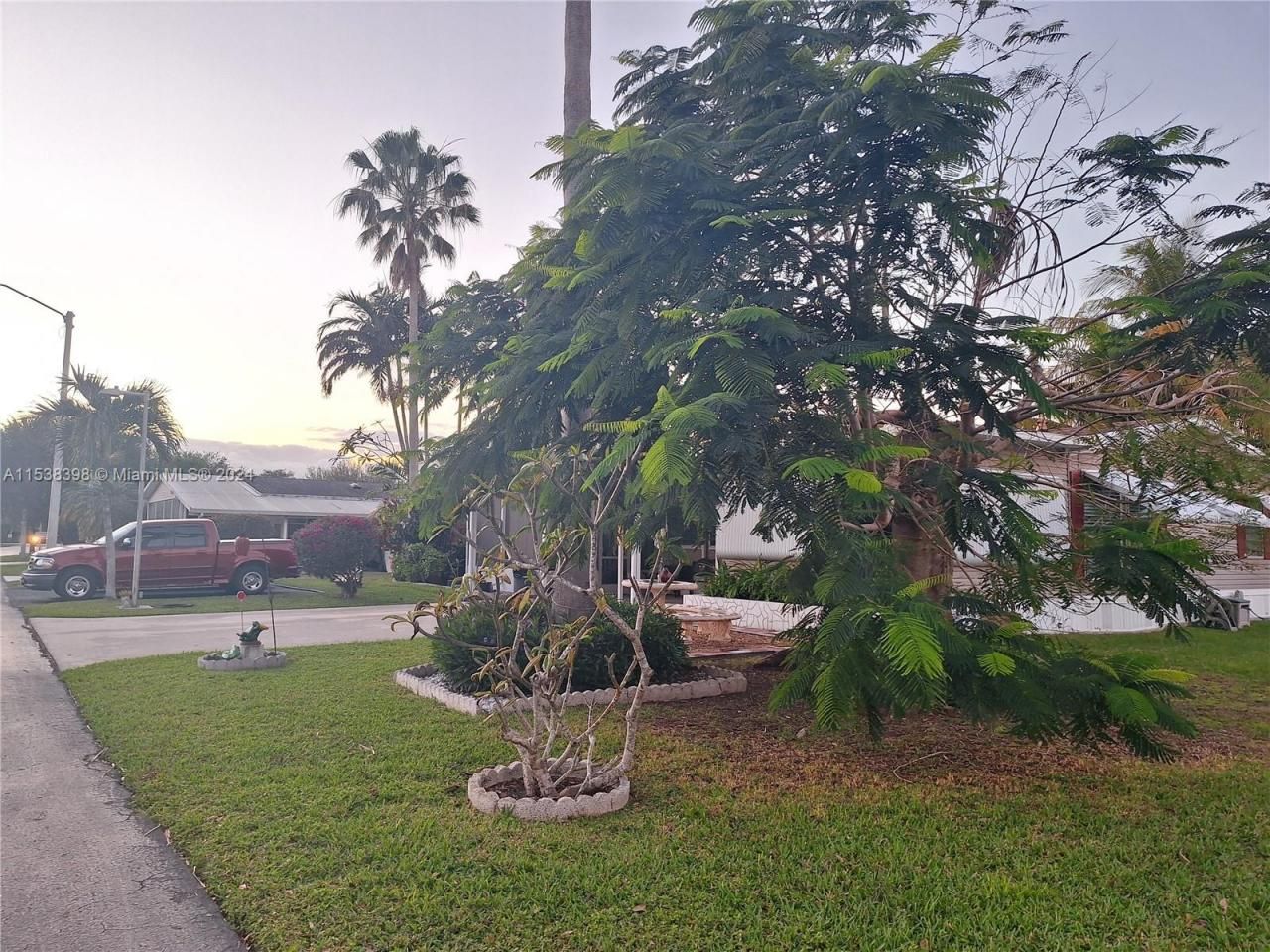 35303 SW 180th Avenue Lots 381-382, Homestead, FL 33034 Photo