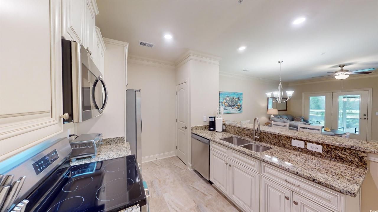 35 Delray Dr. Photo 16
