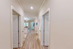 35 Delray Dr. photo 4