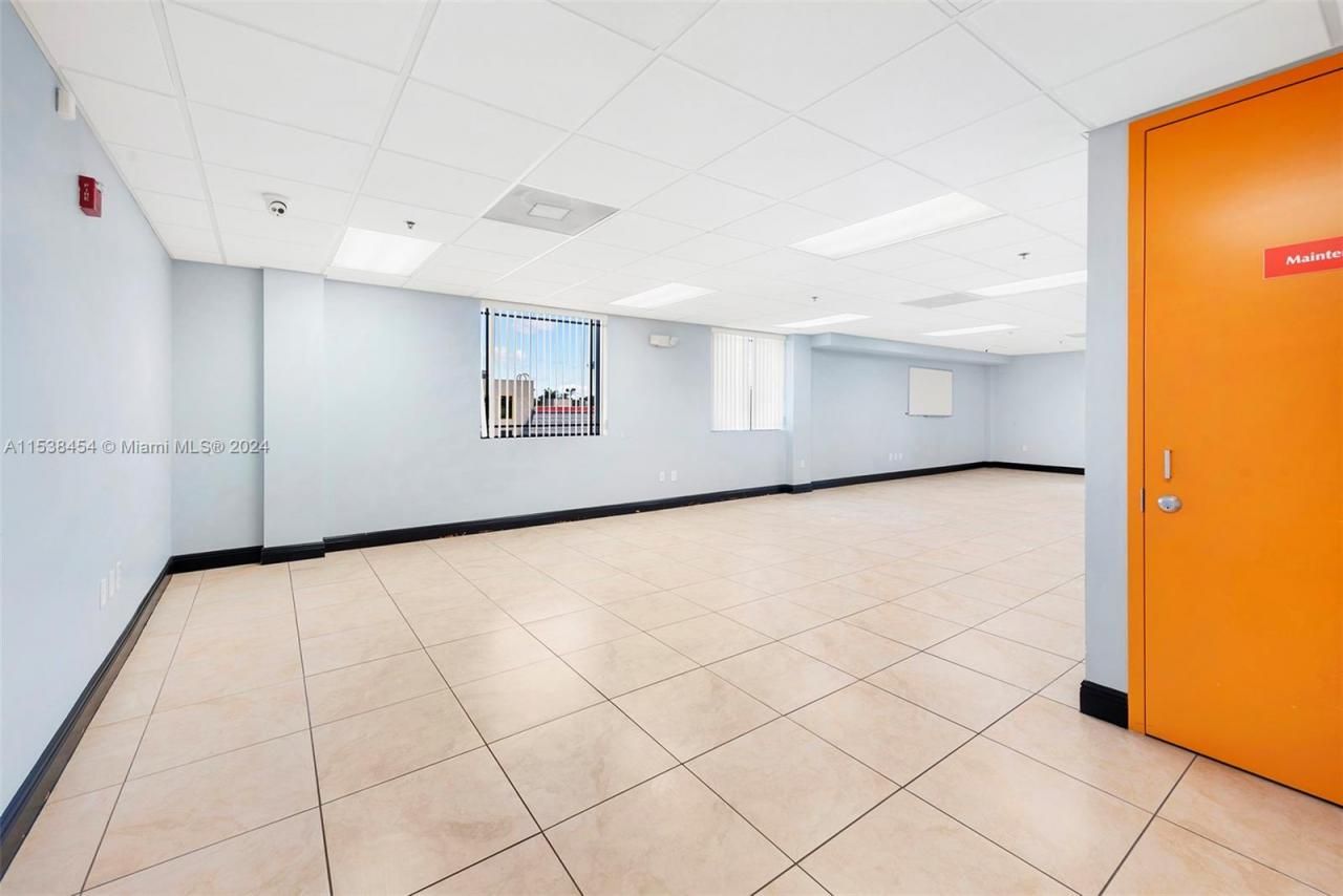 2227 N Federal Hwy, Hollywood, FL 33020 Photo