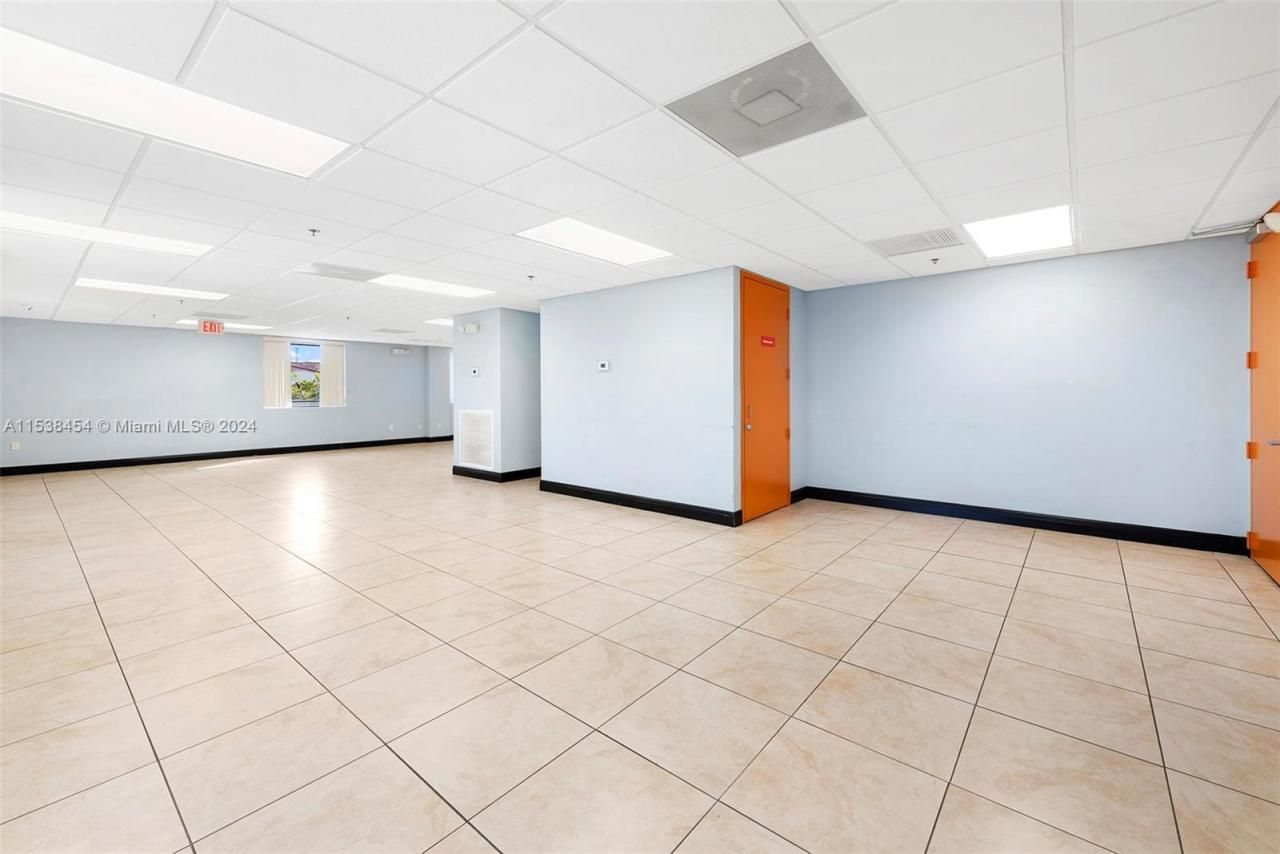 2227 N Federal Hwy, Hollywood, FL 33020 Photo