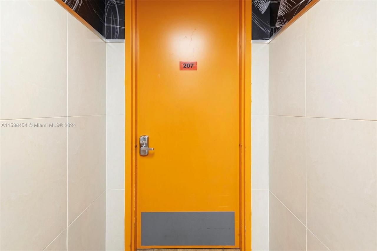 2227 N Federal Hwy, Hollywood, FL 33020 Photo