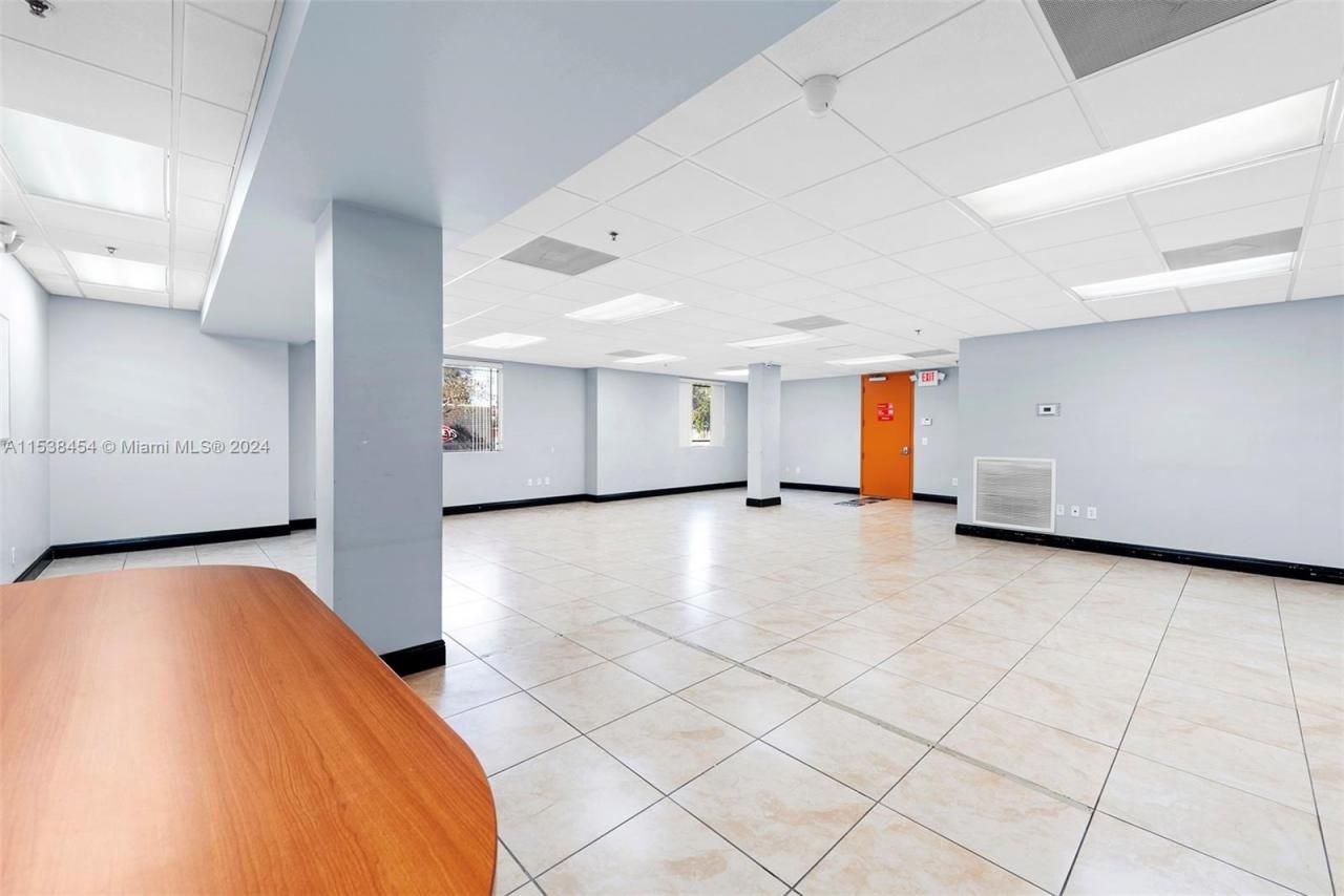 2227 N Federal Hwy, Hollywood, FL 33020 Photo