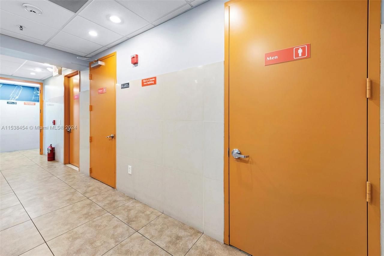 2227 N Federal Hwy, Hollywood, FL 33020 Photo