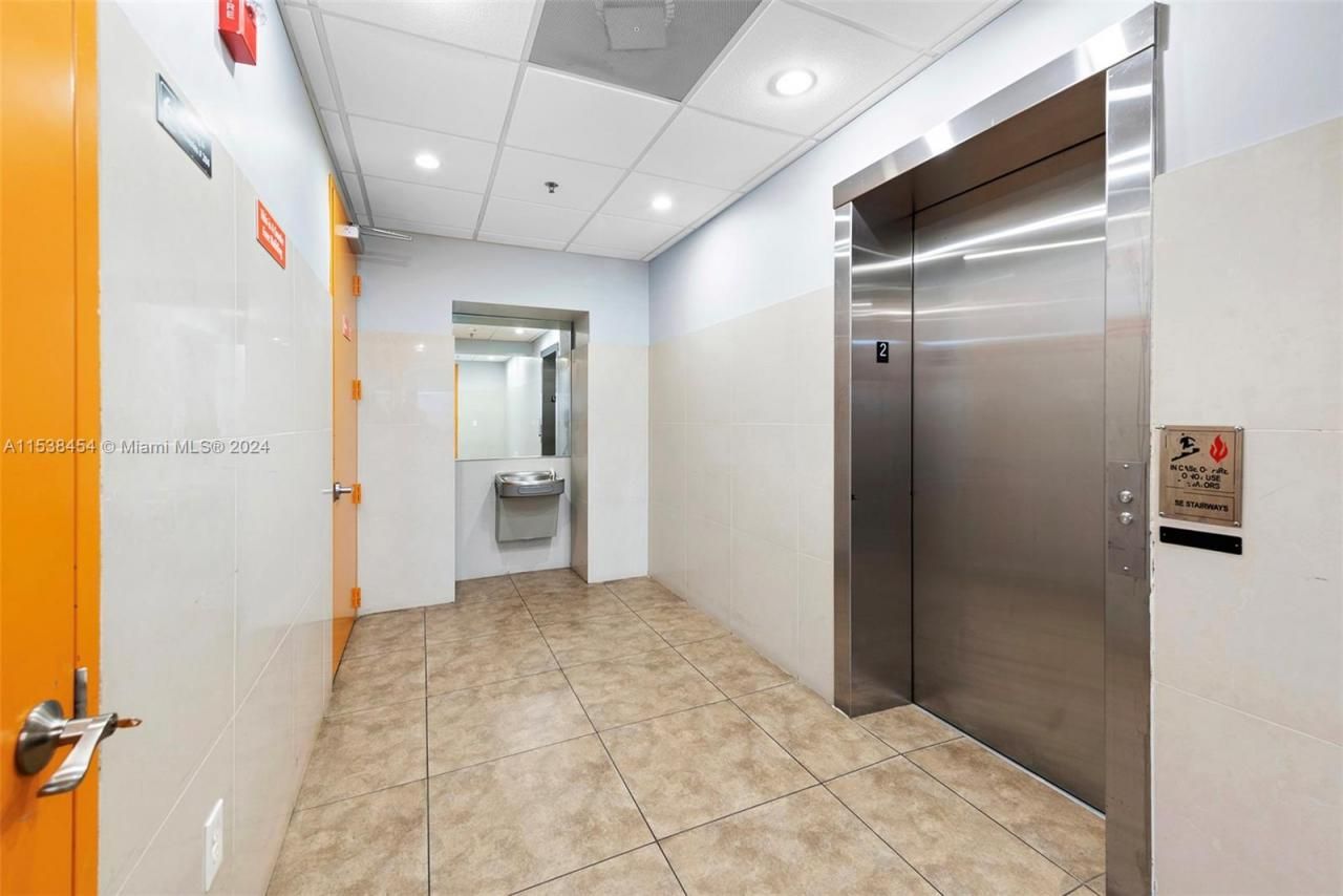 2227 N Federal Hwy, Hollywood, FL 33020 Photo