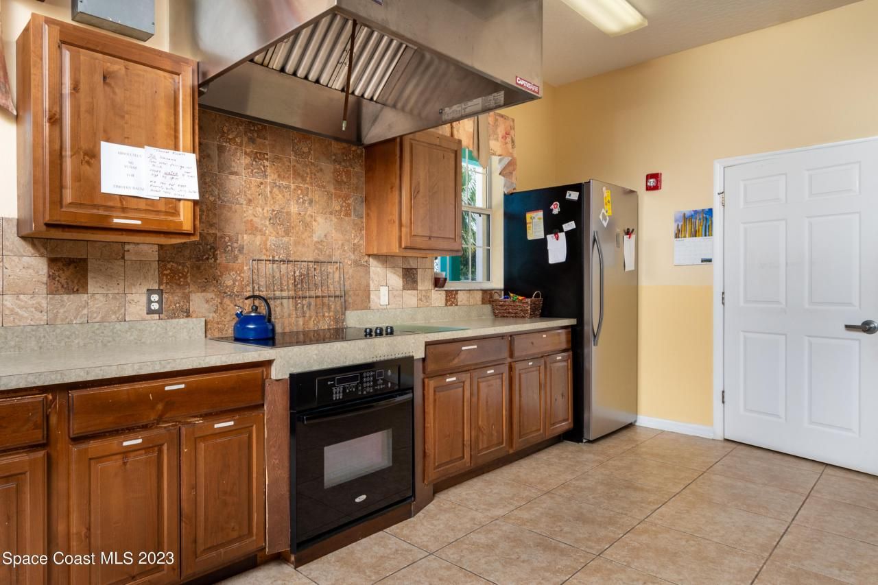 422 Martin Road Se, Palm Bay, FL 32909 Photo