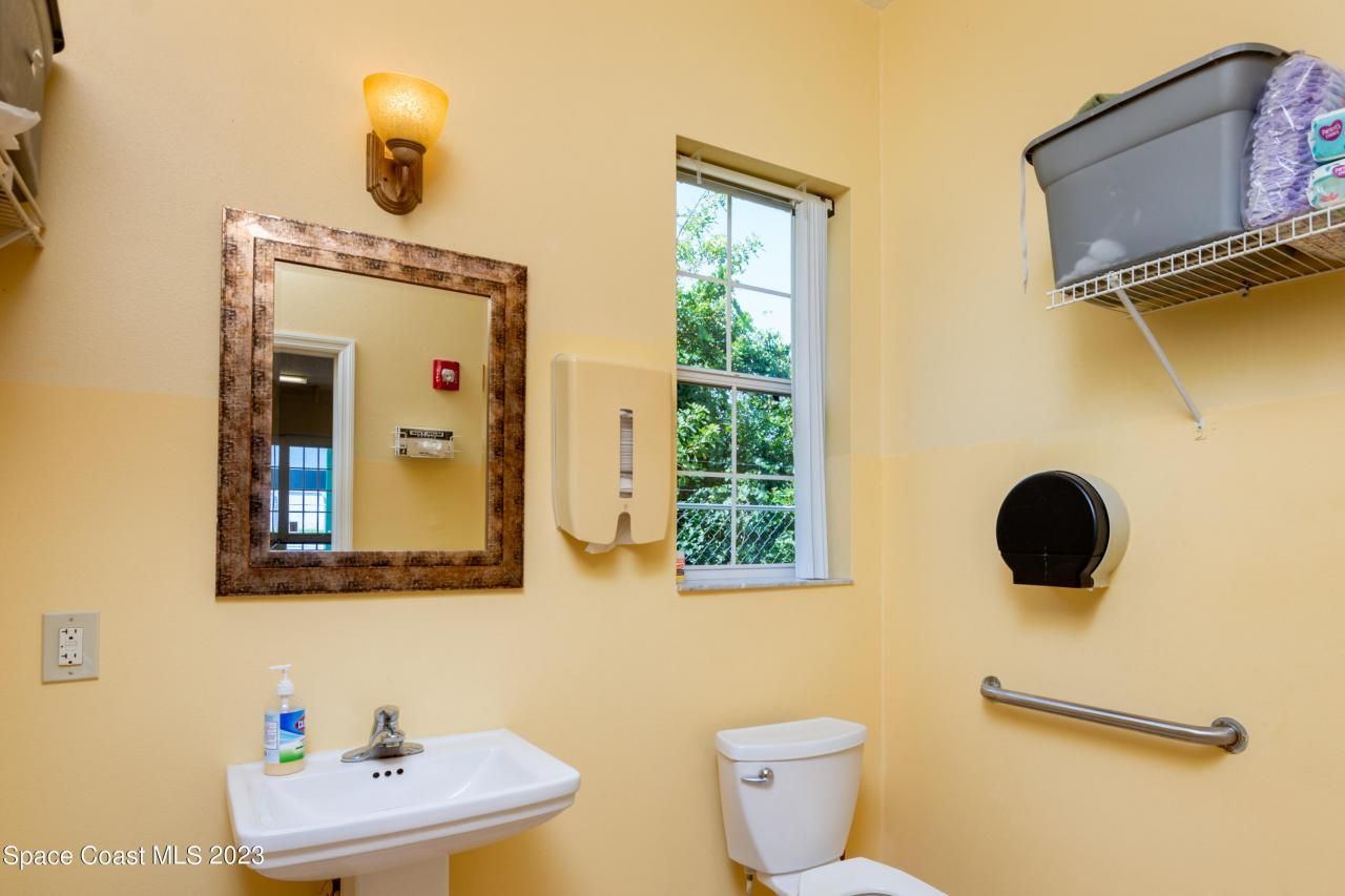 422 Martin Road Se, Palm Bay, FL 32909 Photo