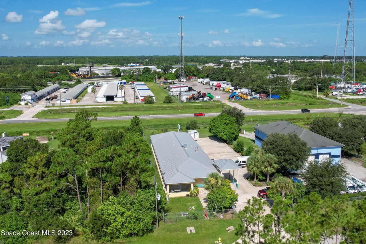 422 Martin Road Se, Palm Bay, FL 32909 Photo