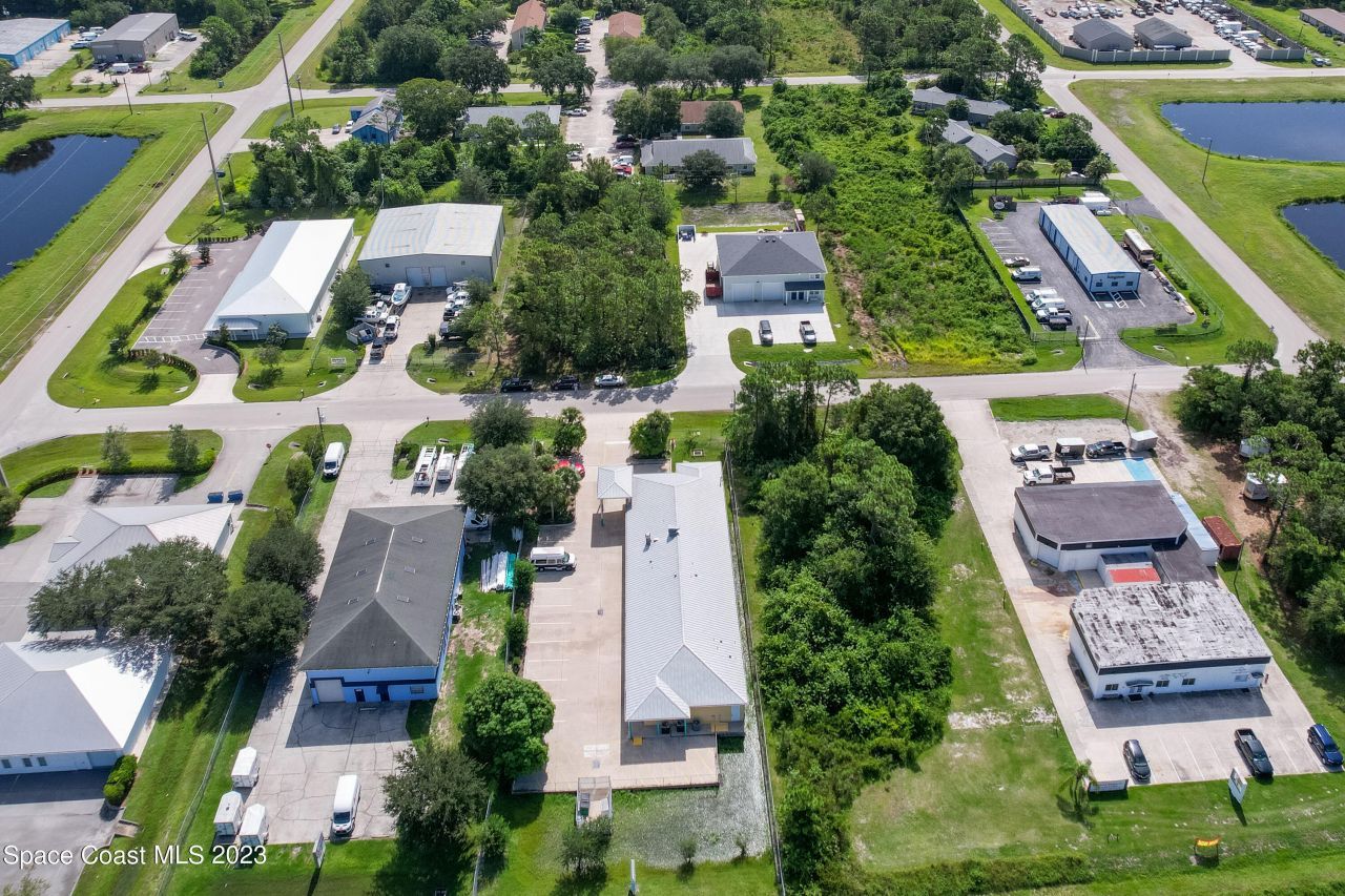 422 Martin Road Se, Palm Bay, FL 32909 Photo