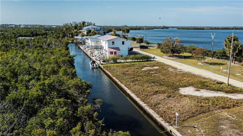 8153 Moyer Ln, Bokeelia, FL 33922 Photo