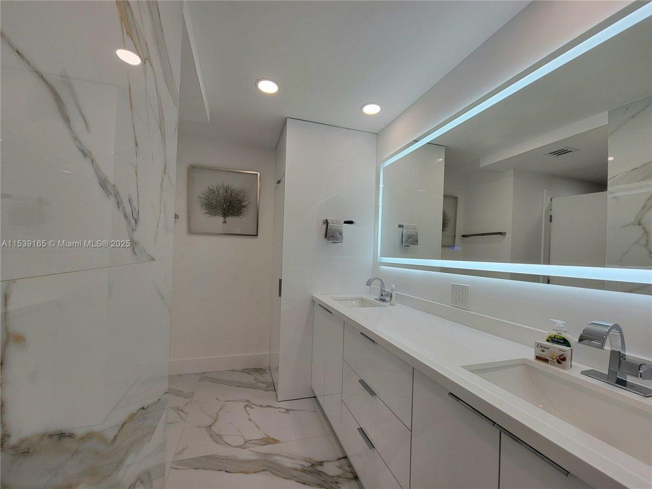 3505 S Ocean Dr, Unit 1509, Hollywood, FL 33019 Photo
