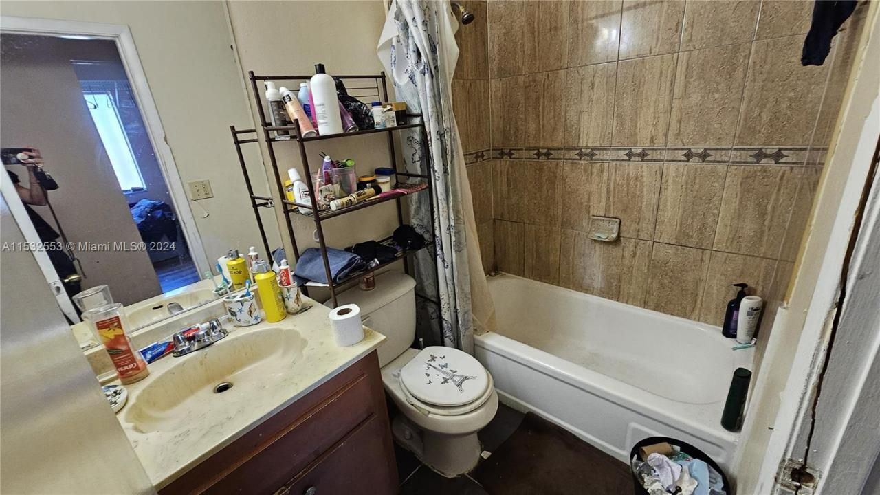 5870 NW 21st St, Unit 45-E, Lauderhill, FL 33313 Photo