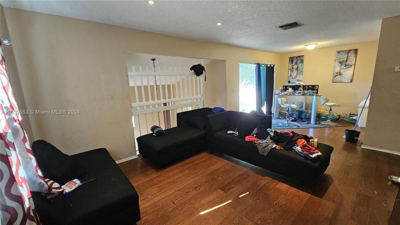 5870 NW 21st St, Unit 45-E, Lauderhill, FL 33313 Photo