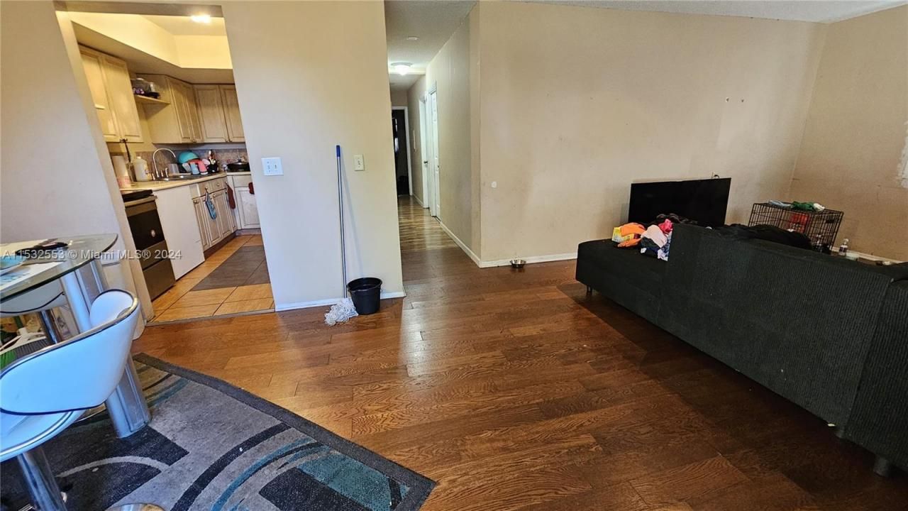 5870 NW 21st St, Unit 45-E, Lauderhill, FL 33313 Photo