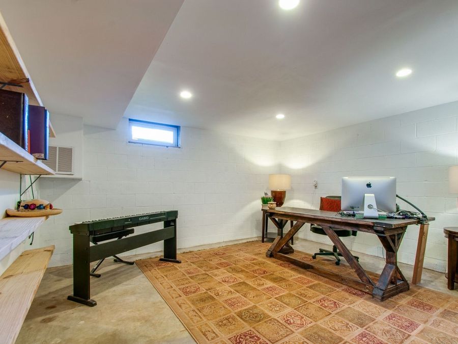 Property Image 29