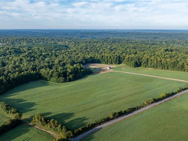 501 Racefield Drive, Toano, VA 23168