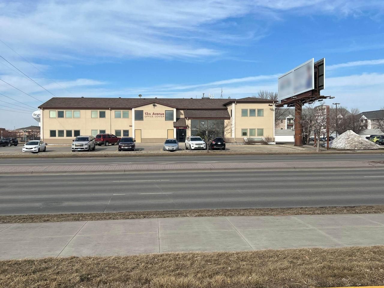 4357 13th, Fargo, ND 58103