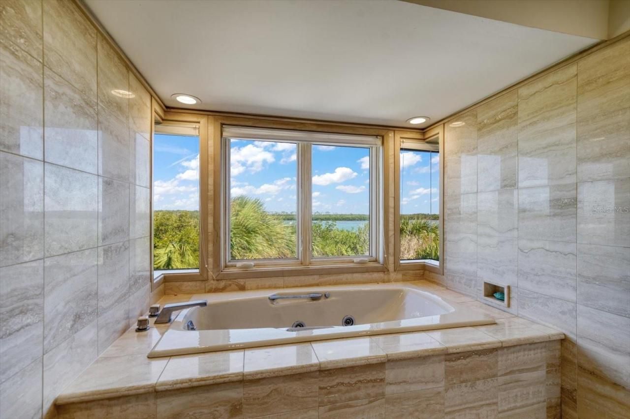 1198 Mandalay Point, Clearwater, FL 33767 Photo