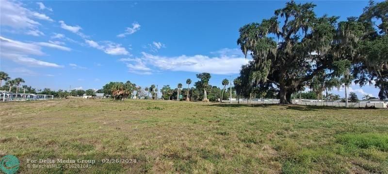 Tbd Tbd Highway, Okeechobee, FL 34974 Photo