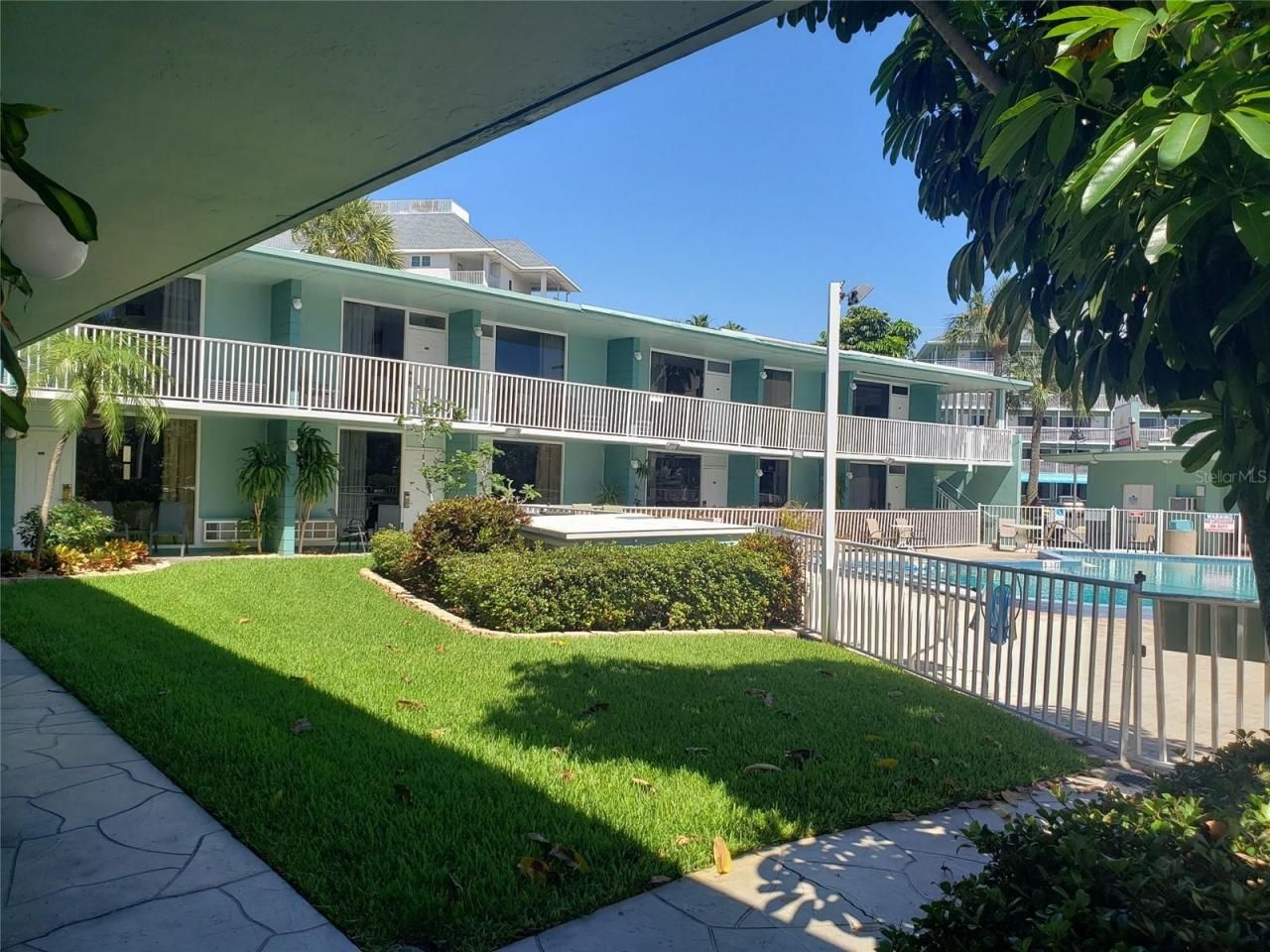 504 S Gulfview Boulevard, Clearwater, FL 33767 Photo