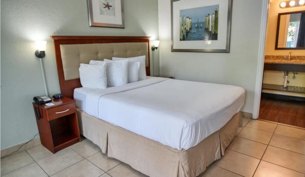 504 S Gulfview Boulevard, Clearwater, FL 33767 Photo