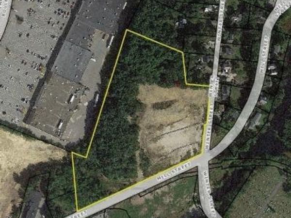 85 Winter St, Gardner, MA 01440