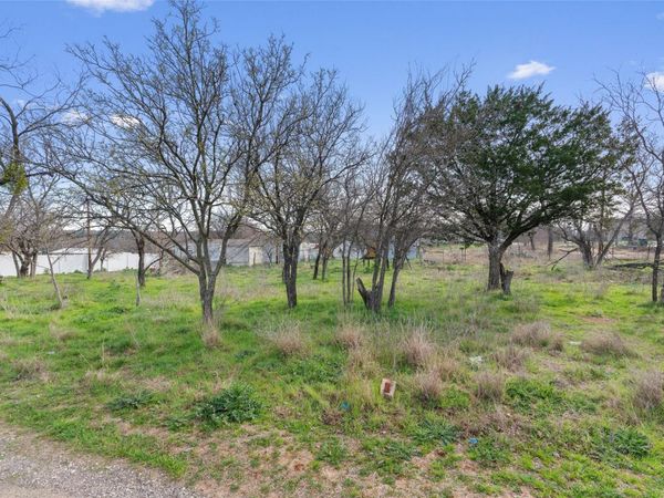 000 Driftwood LN, Cottonwood Shores, TX 78657