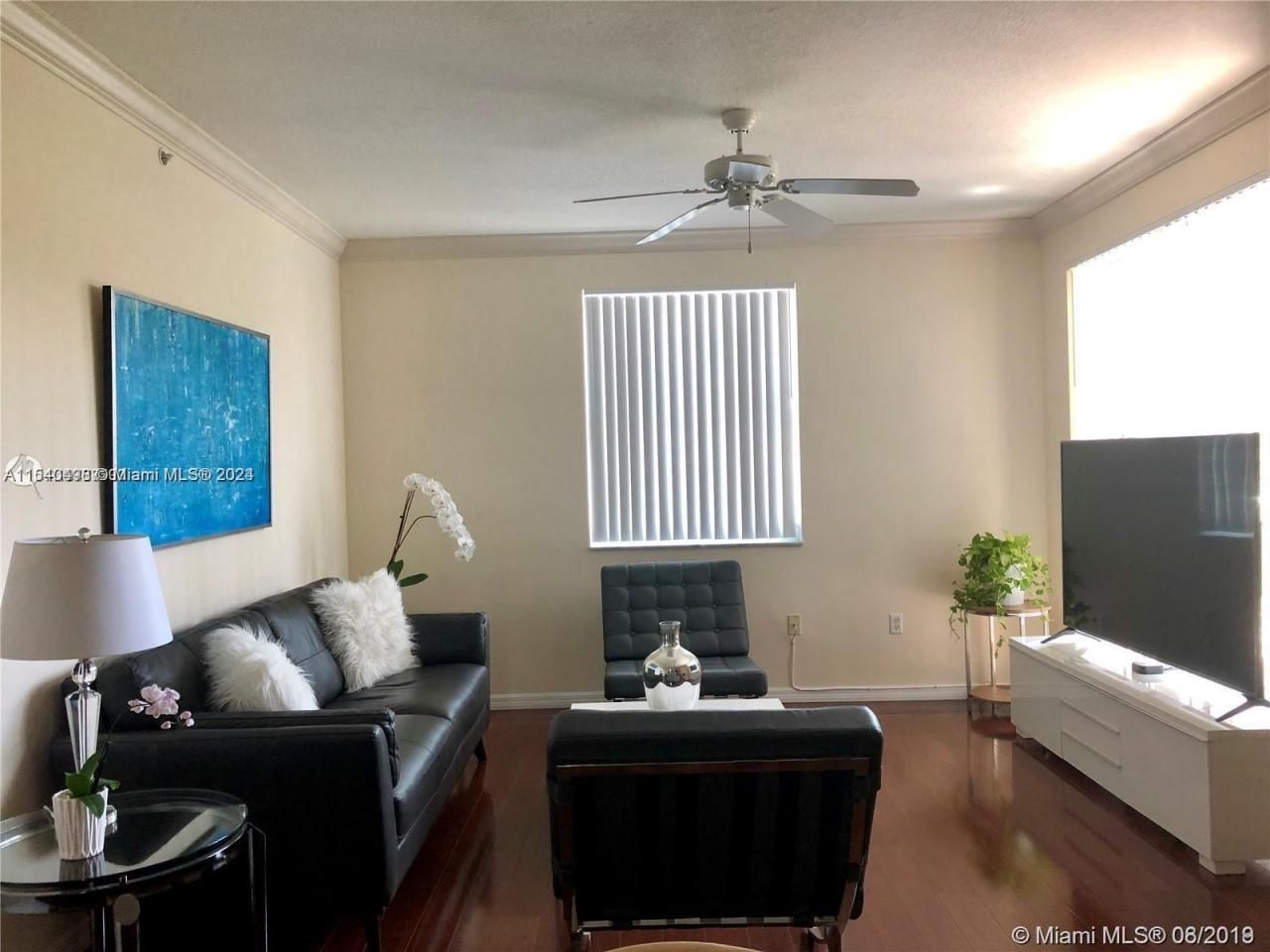9172 Collins Ave, Unit 13, Surfside, FL 33154 Photo