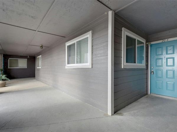 1840 Burton DR, Unit 204, Austin, TX 78741
