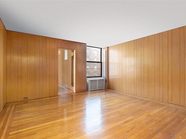 35-22 80th Street, Unit 33, Jackson Heights, NY 11372