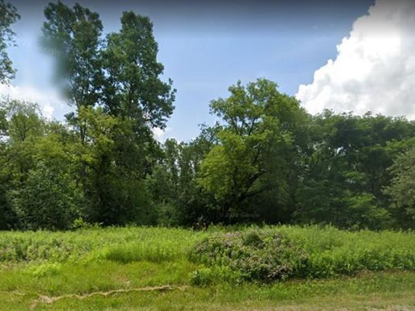 1960 E NORTH TERRITORIAL Road, Northfield Twp, MI 48189