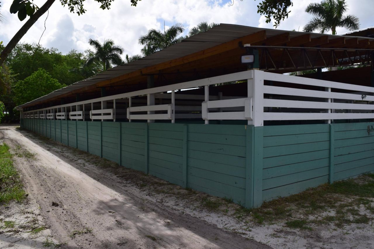 1100 D Road, Loxahatchee Groves, FL 33470 Photo