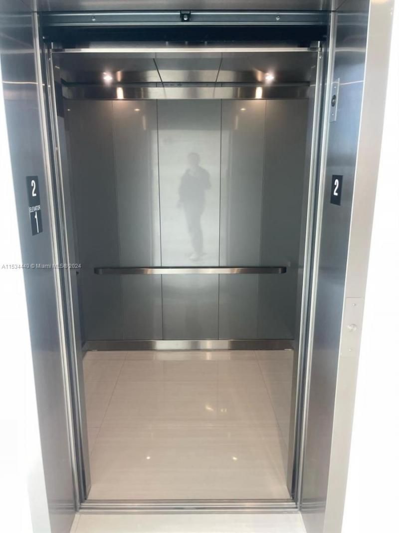 1006 E Hallandale Beach Blvd, Unit 4-206, Hallandale Beach, FL 33009 Photo