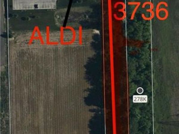 3736 Navarre Avenue, Oregon, OH 43616