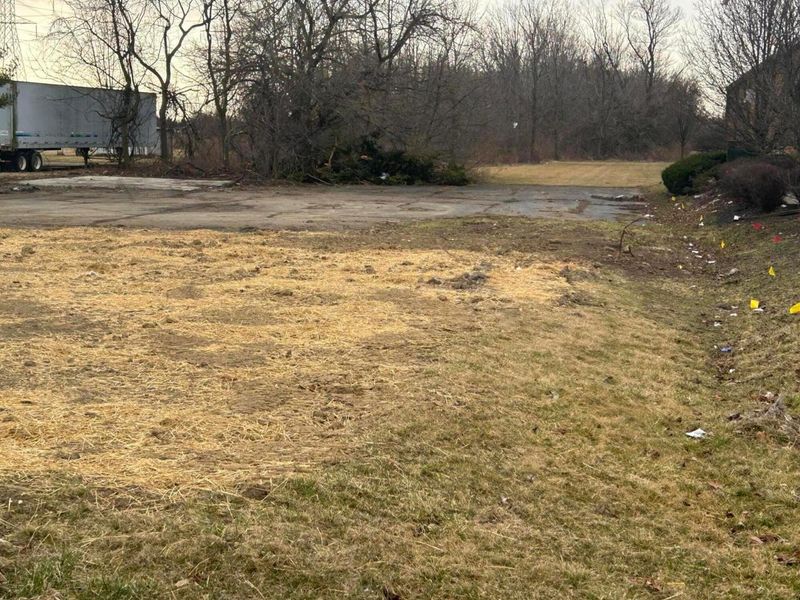 3736 Navarre Avenue, Oregon, OH 43616 Photo 3