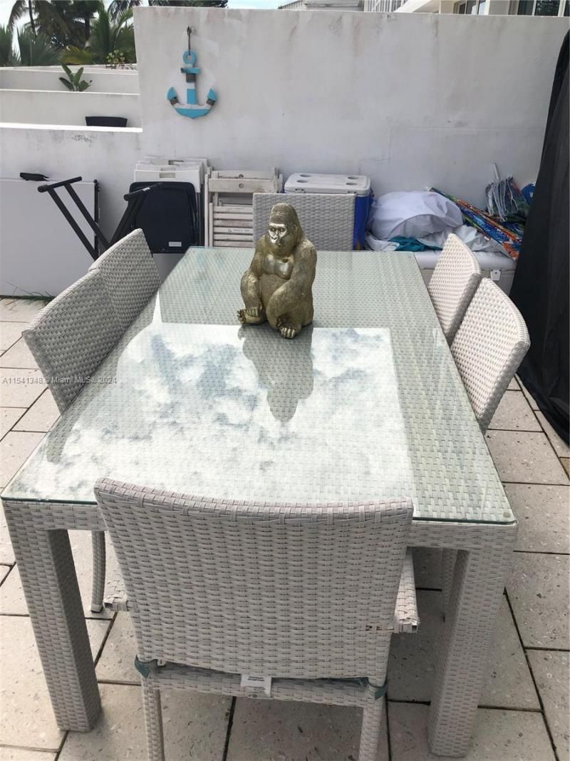 5445 Collins Ave, Unit TH2, Miami Beach, FL 33140 Photo