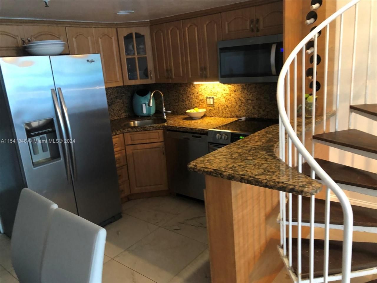 5445 Collins Ave, Unit TH2, Miami Beach, FL 33140 Photo