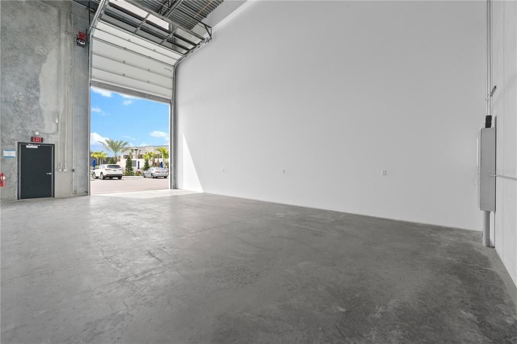 6500 Motor Enclave Way, Unit 506, Tampa, FL 33610 Photo