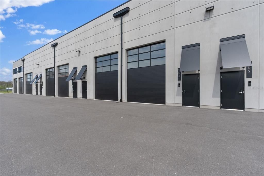 6500 Motor Enclave Way, Unit 506, Tampa, FL 33610 Photo